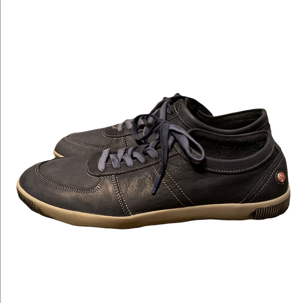 Softinos by Fly London blue distressed leather sneakers size 42